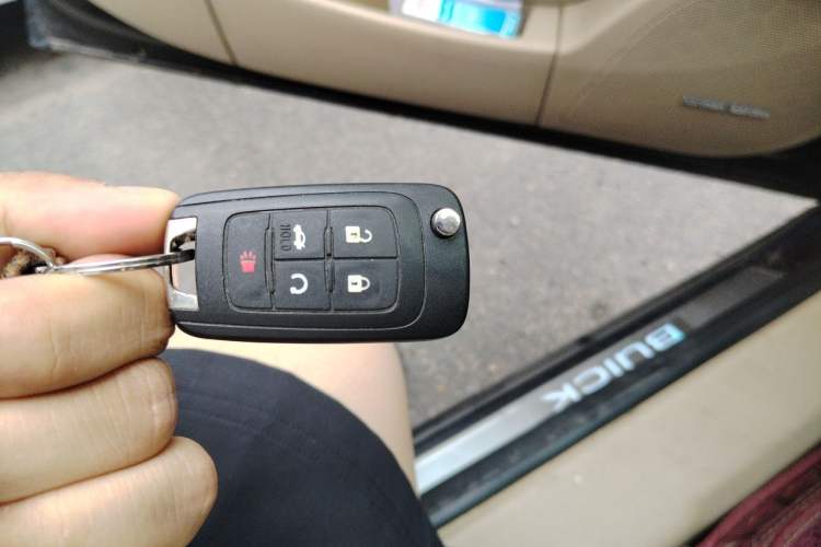 Used Buick LaCrosse 2012 2.4L SIDI Luxury Edition Vehicle Key