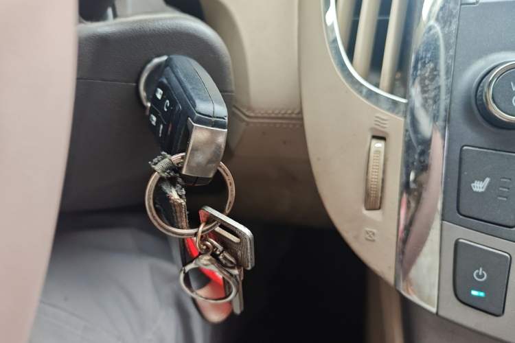 Used Buick LaCrosse 2012 2.4L SIDI Elegant Edition Vehicle Key