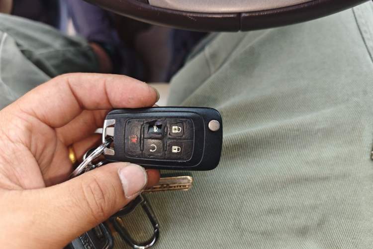 Used Buick LaCrosse 2012 2.4L SIDI Luxury Edition Vehicle Key