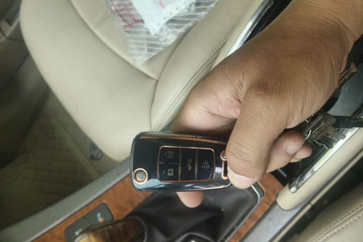 Used Buick LaCrosse 2012 2.4L SIDI Haoya Edition Vehicle Key