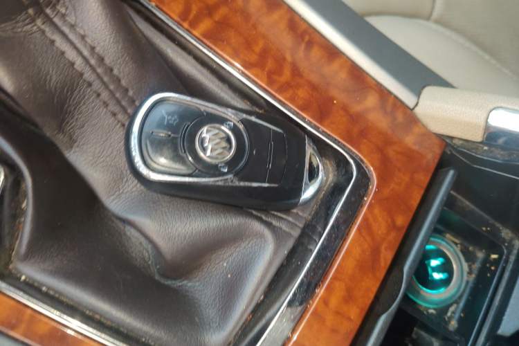 Used Buick LaCrosse 2012 2.4L SIDI Luxury Edition Vehicle Key