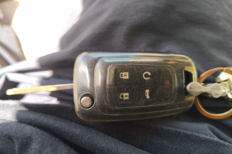 Used Buick LaCrosse 2012 2.4L SIDI Elegant Edition Vehicle Key
