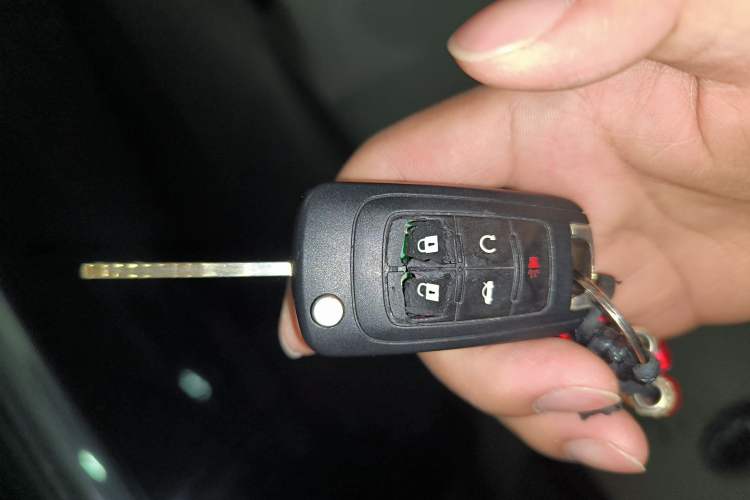 Used Buick LaCrosse 2012 2.4L SIDI Elegant Edition Vehicle Key