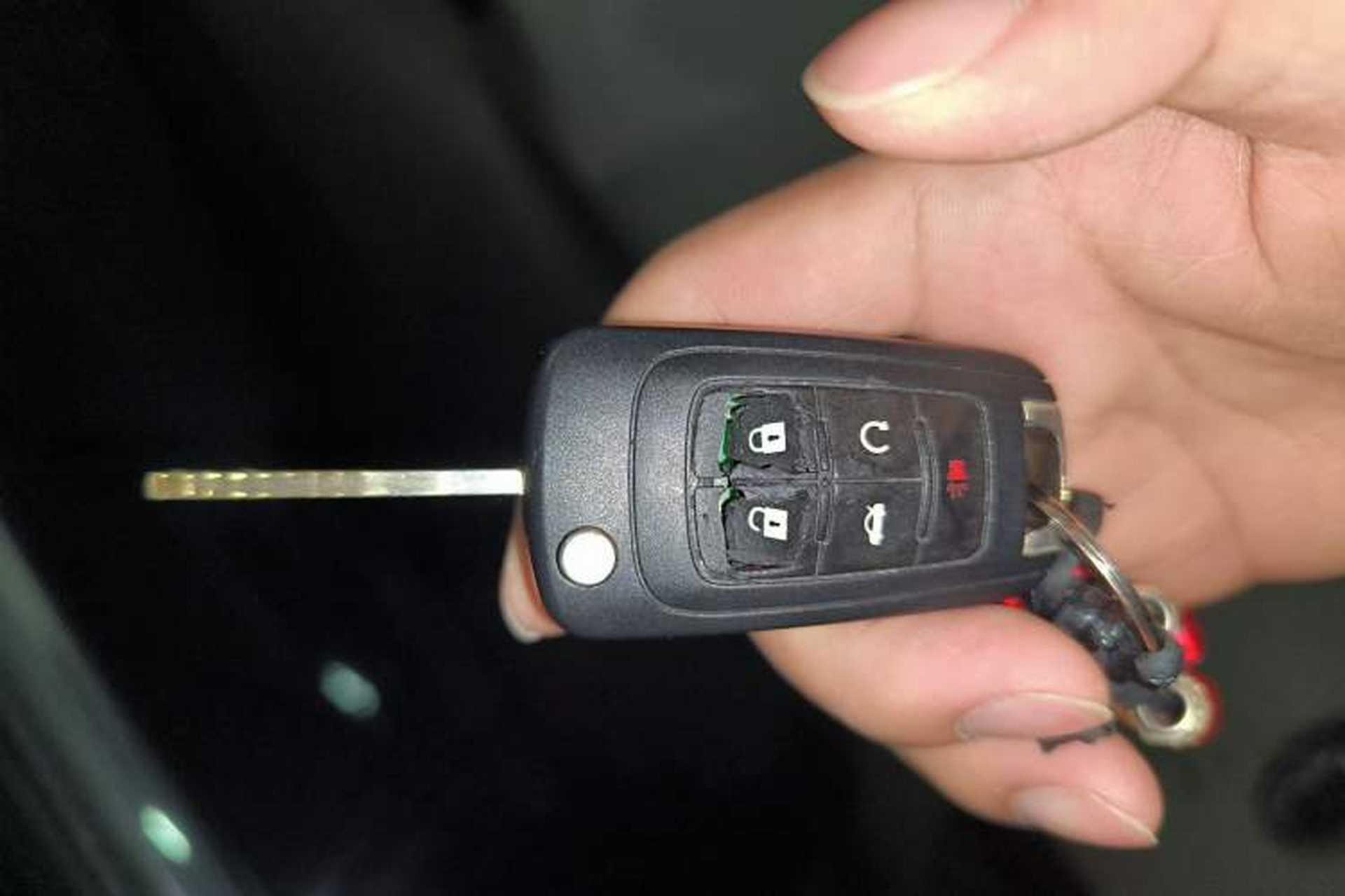 Used Buick LaCrosse 2012 2.4L SIDI Elegant Edition Vehicle Key