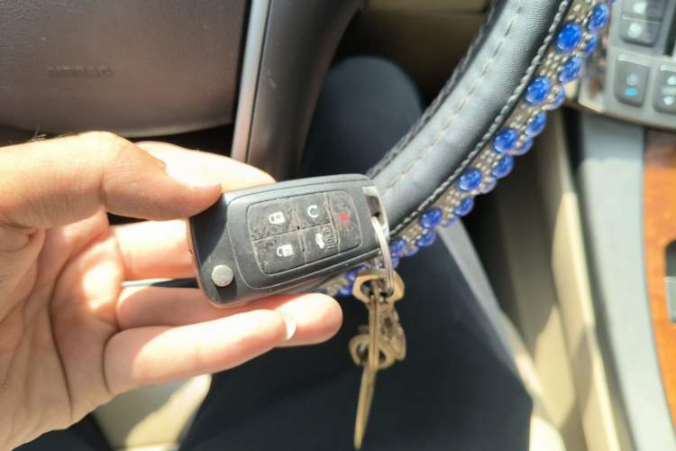 Used Buick LaCrosse 2012 2.4L SIDI Luxury Edition Vehicle Key