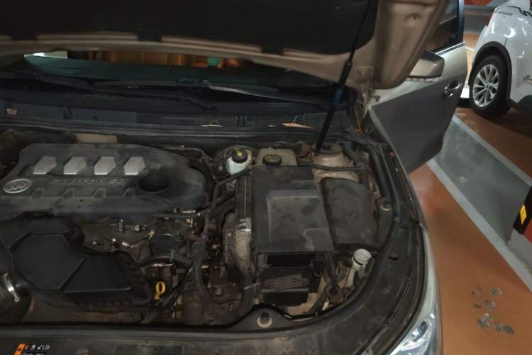 Used Buick LaCrosse 2012 2.4L SIDI Haoya Edition Engine Bay Left