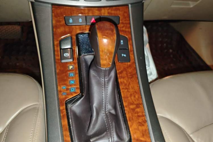 Used Buick LaCrosse 2012 2.4L SIDI Haoya Edition Gear Lever