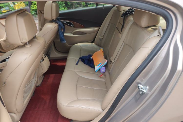 Used Buick LaCrosse 2012 2.4L SIDI Luxury Edition Left Rear Seat