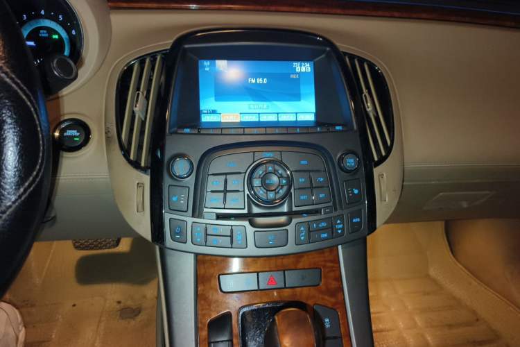 Used Buick LaCrosse 2012 2.4L SIDI Haoya Edition Audio And AC Panel