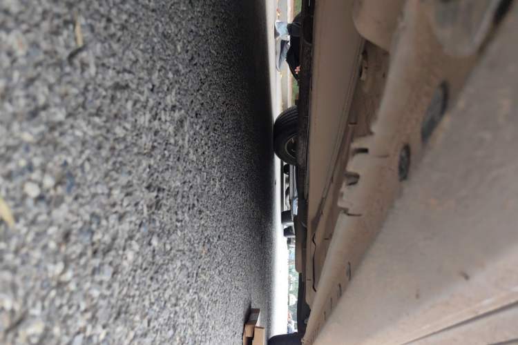 Used Buick LaCrosse 2012 2.4L SIDI Elegant Edition Chassis Front Left