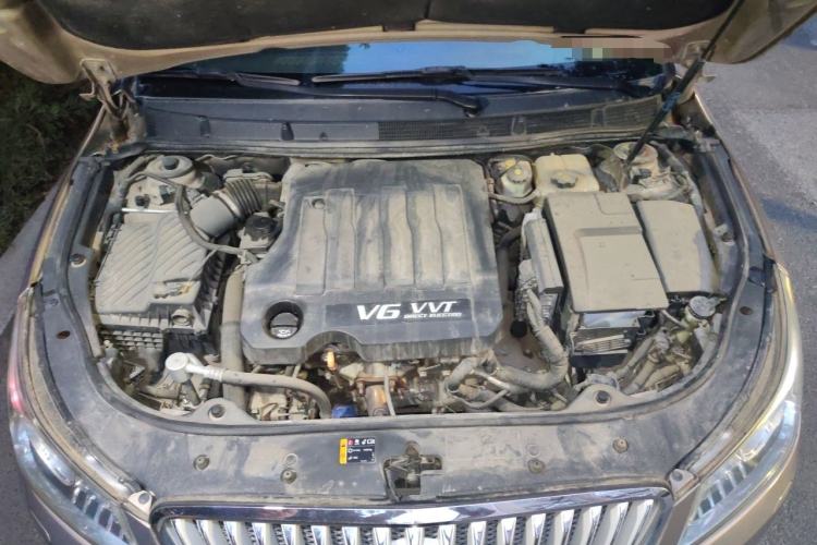 Used Buick LaCrosse 2012 3.0L Flagship Edition Engine Bay