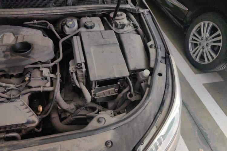 Used Buick LaCrosse 2012 2.4L SIDI Luxury Edition Engine Bay Left