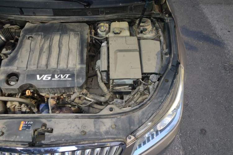 Used Buick LaCrosse 2012 3.0L Flagship Edition Engine Bay Left
