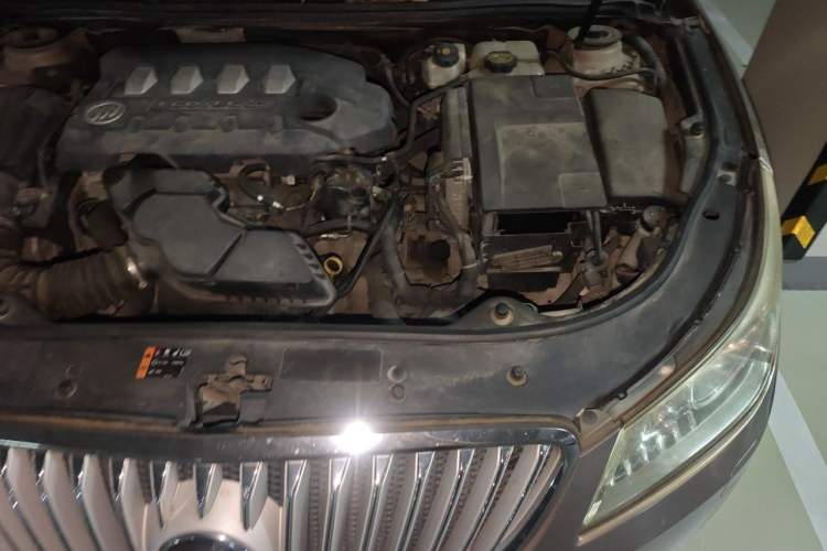Used Buick LaCrosse 2012 2.4L SIDI Haoya Edition Engine Bay Left