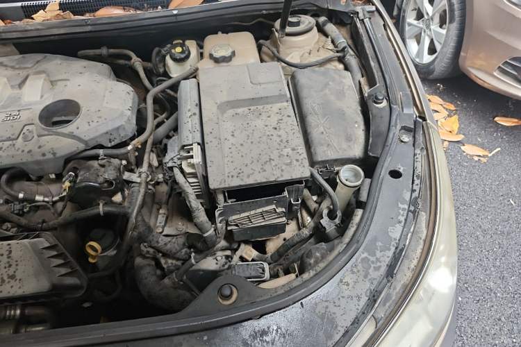 Used Buick LaCrosse 2012 2.4L SIDI Haoya Edition Engine Bay Left
