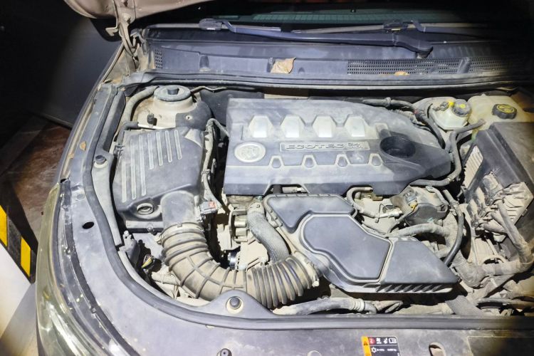 Used Buick LaCrosse 2012 2.4L SIDI Haoya Edition Engine Bay Right