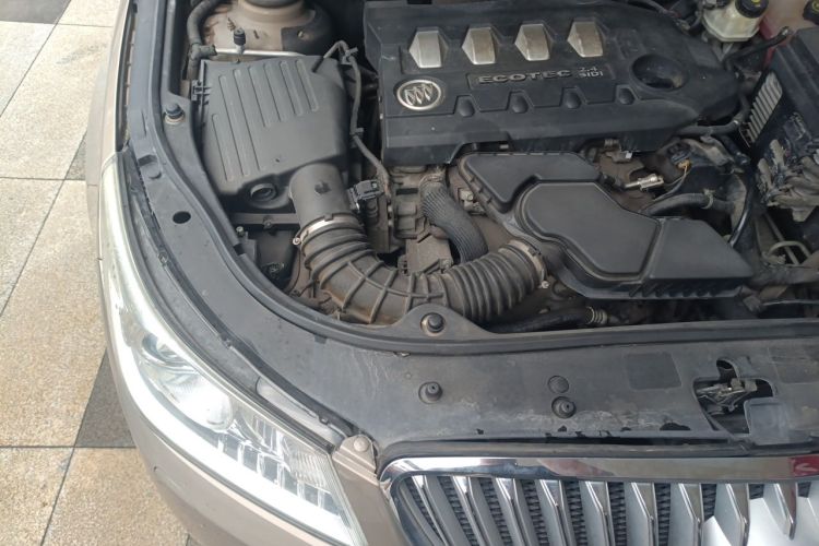 Used Buick LaCrosse 2012 2.4L SIDI Haoya Edition Engine Bay Right