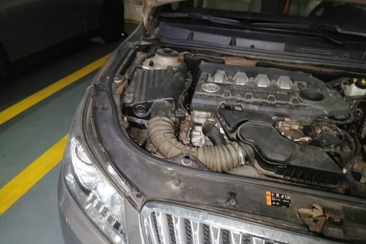 Used Buick LaCrosse 2012 2.4L SIDI Haoya Edition Engine Bay Right
