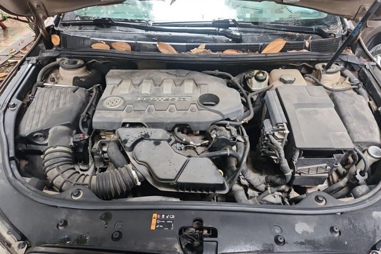 Used Buick LaCrosse 2012 2.4L SIDI Haoya Edition Engine Bay