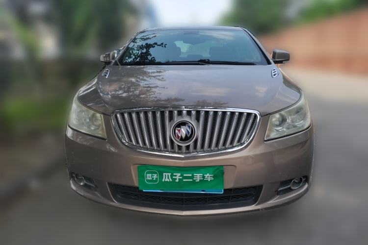 Used Buick LaCrosse 2012 2.4L SIDI Elegant Edition Front
