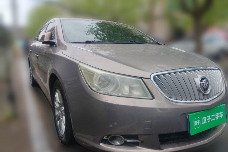 Used Buick LaCrosse 2012 2.4L SIDI Haoya Edition Front Right 45 Deg
