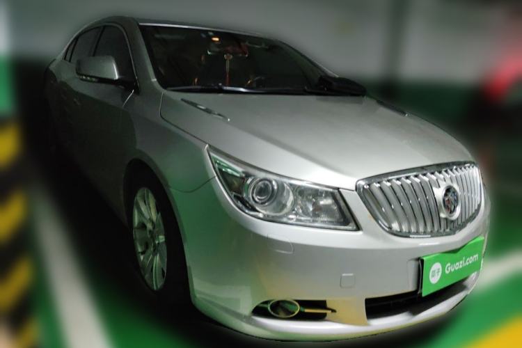 Used Buick LaCrosse 2012 2.0T Haoya Edition Front Right 45 Deg