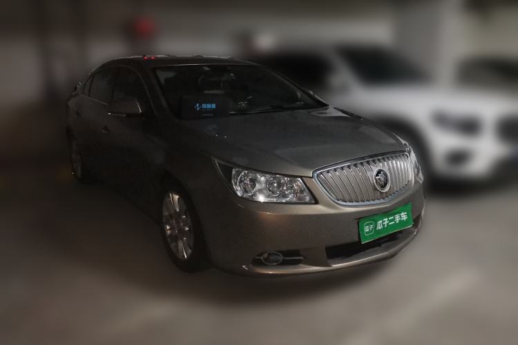 Used Buick LaCrosse 2012 2.4L SIDI Haoya Edition Front Right 45 Deg