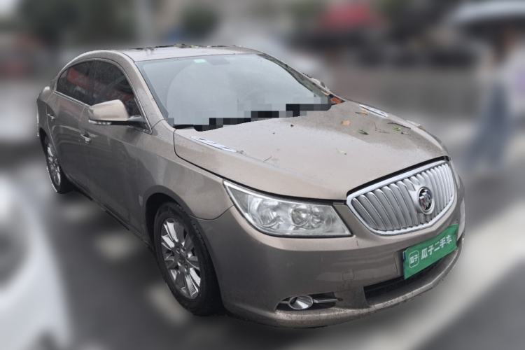 Used Buick LaCrosse 2012 eAssist 2.4L Elegance Edition Front Right 45 Deg