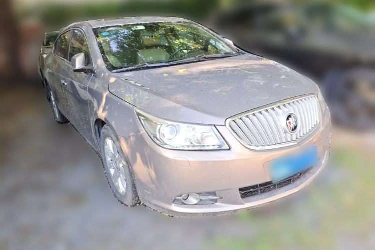 Used Buick LaCrosse 2012 2.4L SIDI Haoya Edition Front Right 45 Deg