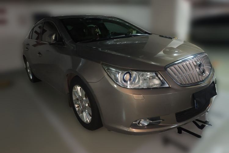 Used Buick LaCrosse 2012 2.4L SIDI Haoya Edition Front Right 45 Deg