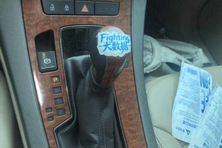 Used Buick LaCrosse 2012 eAssist 2.4L Elegance Edition Gear Lever