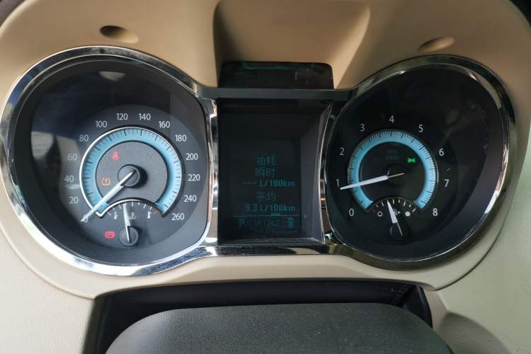 Used Buick LaCrosse 2012 2.4L SIDI Elegant Edition Instrument Cluster