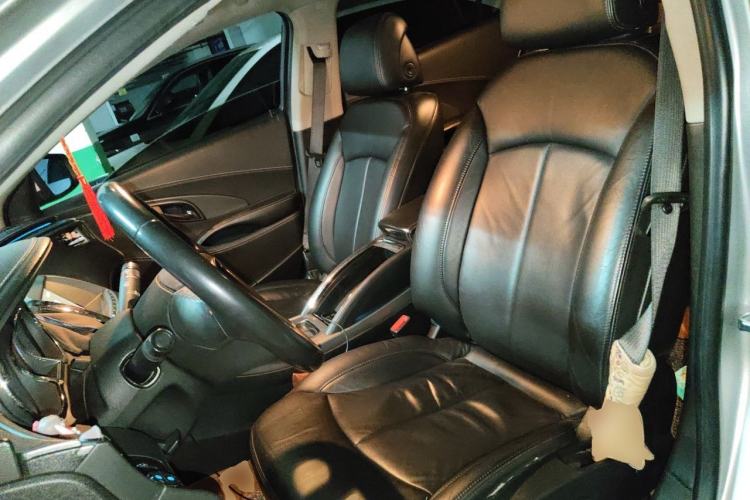 Used Buick LaCrosse 2012 2.0T Haoya Edition Left Front Seat