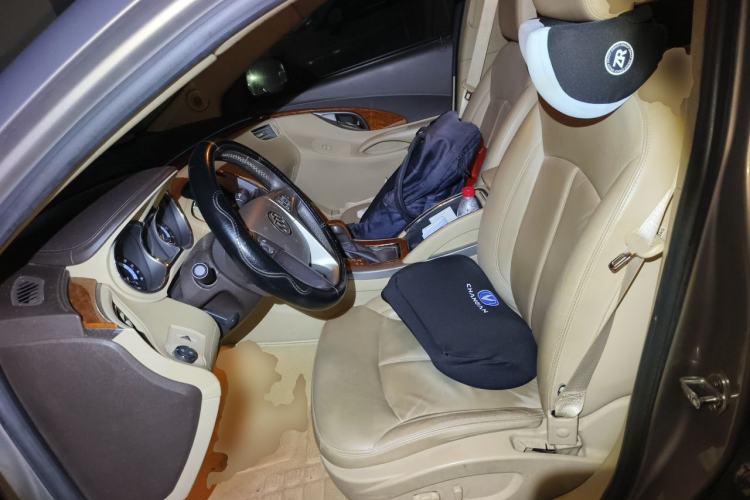 Used Buick LaCrosse 2012 2.4L SIDI Haoya Edition Left Front Seat
