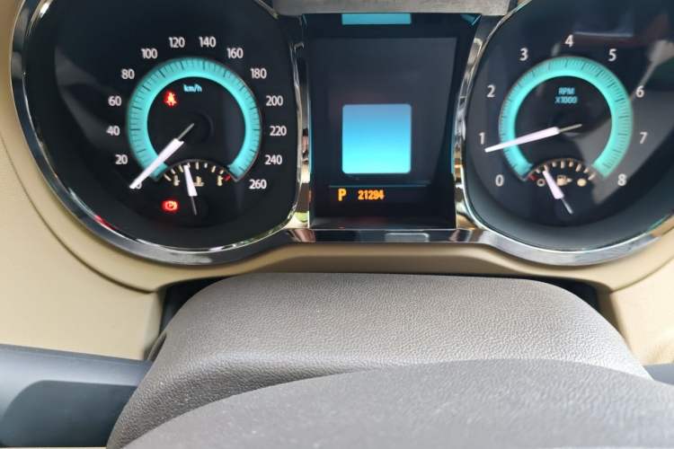 Used Buick LaCrosse 2012 2.4L SIDI Haoya Edition Odometer Close Up