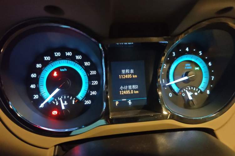 Used Buick LaCrosse 2012 2.4L SIDI Haoya Edition Odometer Close Up