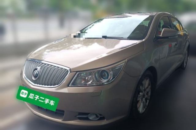 Ojetý Buick LaCrosse 2012 2.4L SIDI Haoya Edition