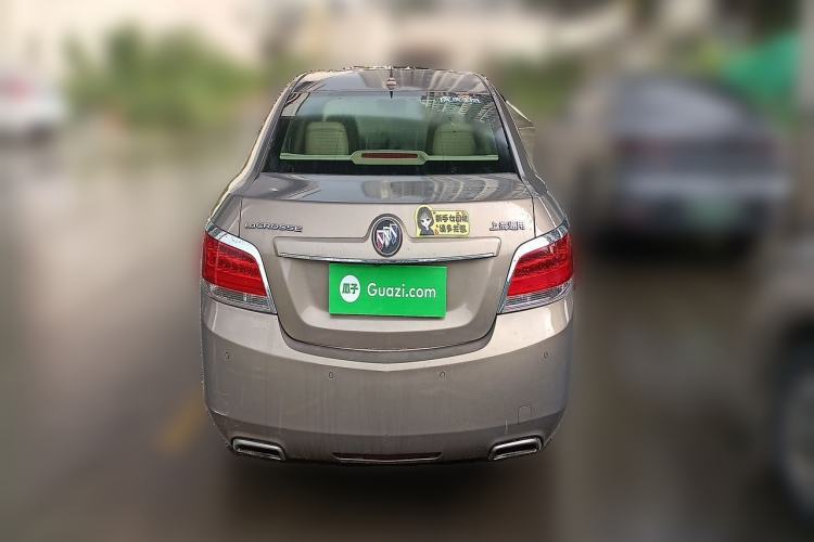 Used Buick LaCrosse 2012 2.4L SIDI Luxury Edition Rear