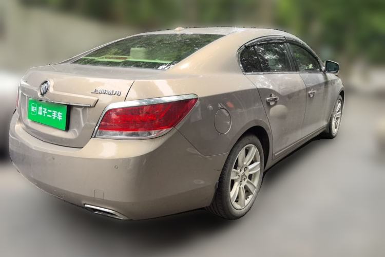 Used Buick LaCrosse 2012 2.4L SIDI Luxury Edition Rear Right 45 Deg