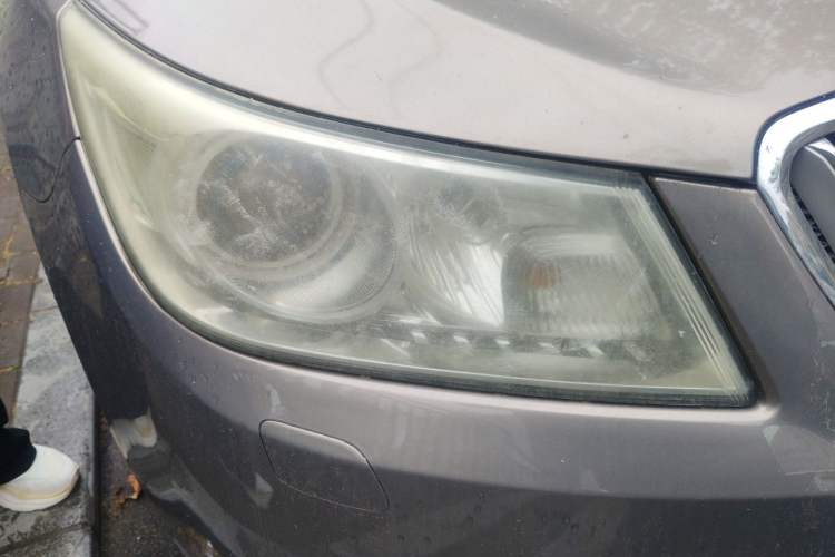 Used Buick LaCrosse 2012 2.4L SIDI Haoya Edition Right Front Headlight