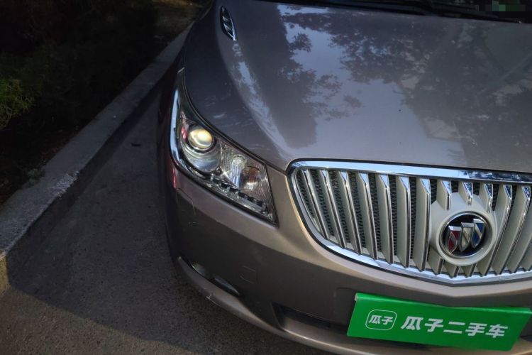 Used Buick LaCrosse 2012 3.0L Flagship Edition Right Front Headlight