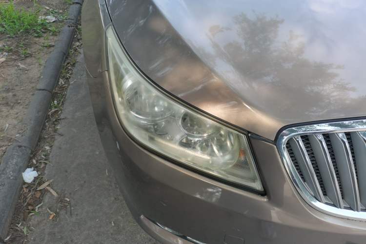 Used Buick LaCrosse 2012 2.4L SIDI Elegant Edition Right Front Headlight