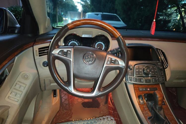Used Buick LaCrosse 2012 3.0L Flagship Edition Steering Wheel