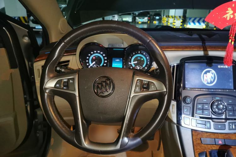 Used Buick LaCrosse 2012 2.4L SIDI Haoya Edition Steering Wheel