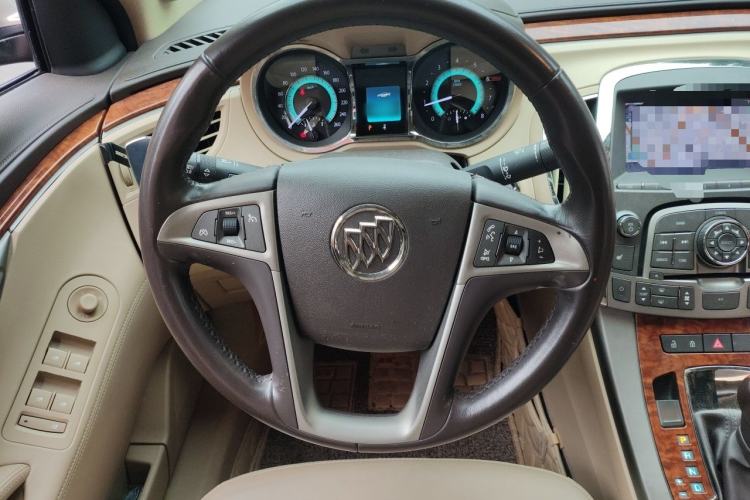 Used Buick LaCrosse 2012 2.4L SIDI Haoya Edition Steering Wheel