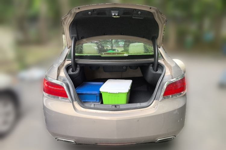 Used Buick LaCrosse 2012 2.4L SIDI Luxury Edition Trunk