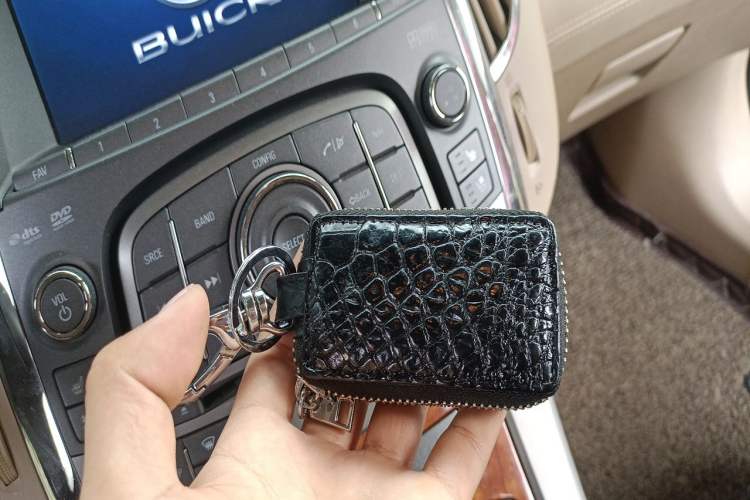 Used Buick LaCrosse 2012 2.4L SIDI Luxury Edition Vehicle Key