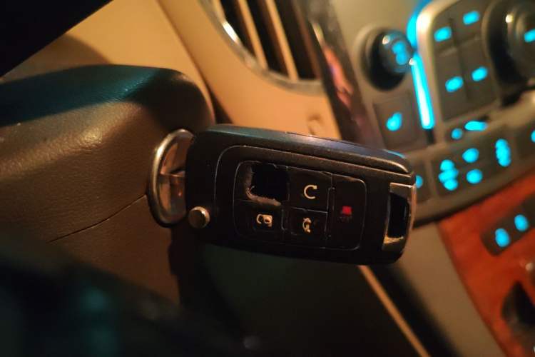 Used Buick LaCrosse 2012 2.4L SIDI Elegant Edition Vehicle Key