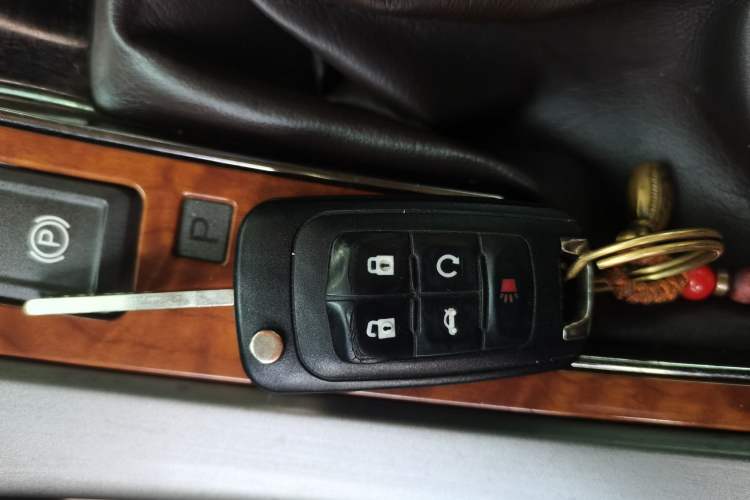 Used Buick LaCrosse 2012 2.4L SIDI Elegant Edition Vehicle Key
