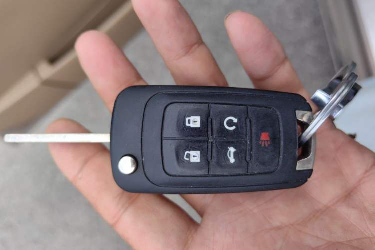 Used Buick LaCrosse 2012 2.4L SIDI Elegant Edition Vehicle Key